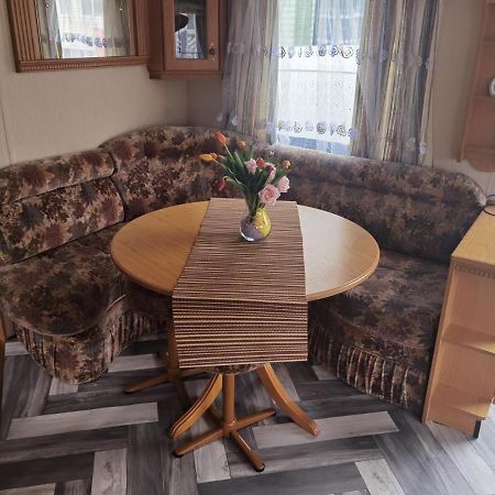 Villa Lochlands Caravan Park X Forfar Exterior foto
