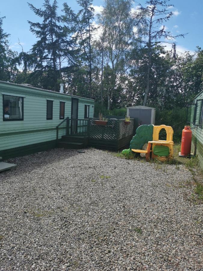Villa Lochlands Caravan Park X Forfar Exterior foto