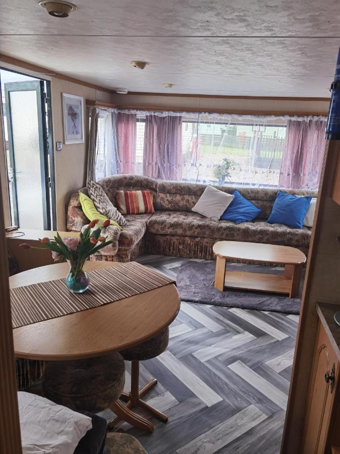 Villa Lochlands Caravan Park X Forfar Exterior foto